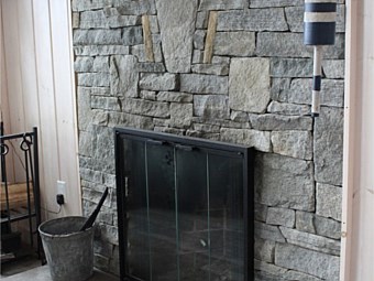 Black River Mica Ashlar